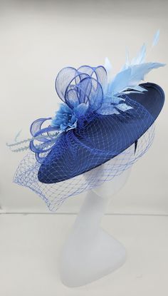 Beautiful large blue fascinator adorn with feathers and flowers with an option for veil or no veil. Style to go with a variety of outfits: bridesmaids, cocktail party, Kentucky Derby, Rehearsal dinner, Easter and church outfits. Ones with hair clip and headband. Are you trying to match an outfit? Send a picture and I will help you find a best hat to match your outfit. - Rare find - Ready to ship - Lightweight - Free Shipping - Fast shipping - Customize by adding different color flowers and or fe Veil Or No Veil, English Hats, Kentucky Derby Outfit, Cake Custom, Easter Hat, Blue Fascinator, Derby Outfits, Occasion Hats, Easter Hats