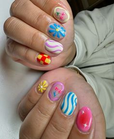 Preppy Nails, Garden Nails, Abstract Nail, Abstract Nail Art, Gel Mani, Nail Sets, Manicure Nails