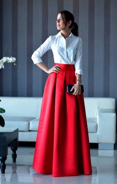 Couture Dior, Áo Blu, डिजाइनर कपड़े, Red Pleated Skirt, Lehnga Dress, Long Skirt Outfits, Indian Gowns Dresses, Designer Party Wear Dresses, Red Skirt