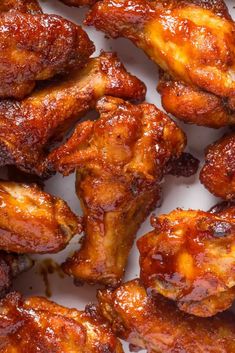 Easy Baked BBQ Chicken Wings 2 Best Chicken Wings Recipe, Easy Baked Bbq Chicken, Homemade Bbq Rub, Simple Baked Chicken, Baked Bbq Chicken Wings, Fried Spaghetti, February Goals, Chicken Wing Recipes Fried, Firecracker Chicken