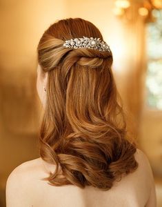 Best Wedding Hairstyles, Penteado Cabelo Curto, Wedding Hairstyle, Bridal Hair And Makeup, Wedding Hair And Makeup, Hair Pictures, How To Make Hair, Bride Hairstyles, Hair Dos