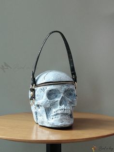 Bird in Bag - Dark Element Skull Head Handbag with Punk Gothic Style and Large Capacity Phone Pouch Halloween Skull Print Travel Bag, Dark Element, Strap Jeans, Punk Looks, Classic Leather Jacket, Outfits Unique, Brown Tote Bag, Adjustable Bag, Brown Tote