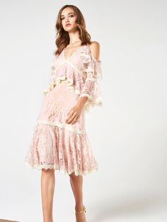 Blumarine Spring Summer 2018 Main Collection Blumarine Dress, Resort Fashion, Runway Looks, Fashion 2018, Fashion Show Collection, Primavera Estate, Paris Fashion, Runway Fashion, Fashion Collection