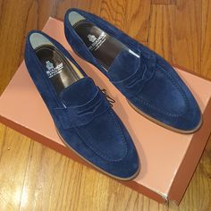 Di Bianco Cosmos Navy Blue Suede Penny Loafer New 100%Authentic Size Us 42/Us 9 Calfskin Suede Upper Apron Toe Tonal Top-Stitching Detail Penny Strap Across Vamp Leather Lining, Cushioned Insole Crepe Rubber Sole Made In Italy Welcome To Offers Penny Loafer, Penny Loafers, Blue Suede, Top Stitching, Loafer Shoes, Blue Man, Blue Brown, Cosmos, Calf Skin