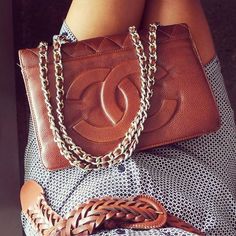 Chanel Chanel Belt, Mode Chanel, Bag Obsession, Gucci Soho Disco Crossbody, Handbag Heaven, Olivia Palermo, Color Dress, Mode Inspo, Gigi Hadid