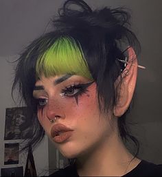 Grunge Fairy Makeup, Makeup Types, Sam Manson, Shower Makeup, E Girl Makeup, Female Gaze