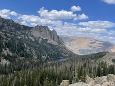 via https://www.jucktion.com/f/nature/rocky-mountain-national-park-colorado-usa-4032-x-3024/