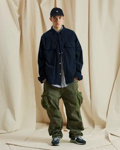 Japan Men Fashion, Vintage Japanese Fashion, Western Outfits Men, Trendy Boy Outfits, Americana Fashion, Mens Fashion Streetwear, Estilo Hip Hop, Streetwear Men Outfits