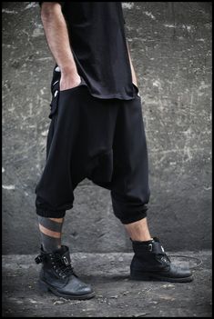 Black loose pants with 2 pockets on the side. Quality georgette fabric made with highly twisted yarns. Also cotton fabric is an option. Techwear Harem Pants, Baggy Techwear Harem Pants, Black Parachute Pants With Pockets For Festival, Black Harem Pants With Cargo Pockets And Loose Fit, Baggy Techwear Pants For Alternative Fashion, Baggy Alternative Parachute Pants, Edgy Baggy Parachute Pants With Side Pockets, Black Harem Pants With Pockets For Festival, Baggy Black Pants For Festival