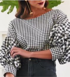 Womans Tops, Blouse Tops Designs, Stylish Blouses, Fancy Shirt, Gingham Fashion, Pakistani Fashion Casual, Trendy Blouses, Pretty Blouses