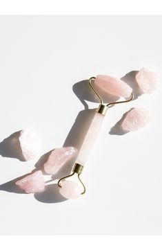 What it is: A rose quartz facial roller that supports lymphatic drainage to reduce the appearance of puffiness and wrinkles.What it does: Herbivore Botanicals Rose Quartz Facial Roller is an incredible tool for inner and outer beauty. Facial rolling is relaxing and de-stressing. It's been a beauty ritual since ancient times in China, dating all the way back to the seventh century. Physically, it aids in supporting the lymphatic system, the body's main major detoxification system. Metaphysically, Rose Quartz Facial Roller, Skin Care Center, Natural Skincare Recipes, Skin Care Routine Order, Herbivore Botanicals, Health Signs, All Natural Skin Care, Jade Roller, Facial Roller