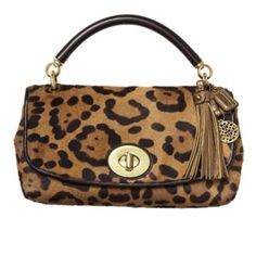 New With Dust Bag Classic & Chic Coach Leather Animal Print Baguette Handbag. Satin Interior. From A Pet And Smoke-Free Environment Coach Purses Cheap, Coach Bags Outlet, Cheap Coach Bags, Gucci Purses, Coach Outlet, Handbag Outlet, Classic Chic, Boot Bag, Coach Bag