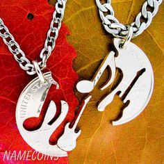 Music Jewelry Electric Guitar and Musical Note by NameCoins, $39.99 Father Of The Bride Outfit, Music Note Necklace, Bff Jewelry, Musical Jewelry, Bff Necklaces, Music Jewelry, Couple Jewelry, Musical Note, Friend Necklaces