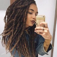 marley kinky twists Bob Marley Braids, Marley Twist Hairstyles, Marley Braids, Marley Hair, Marley Twists, Twist Hair, Dope Hairstyles, Scene Hair, African Braids Hairstyles