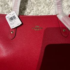 Coach Bag With Tags Coach Zip Top Tote, Leopard Tote, Leather Tote Bag Women, Leather Trifold Wallet, Coach Tote Bags, Leather Tote Purse, Floral Purse, Red Tote, Coach Tote