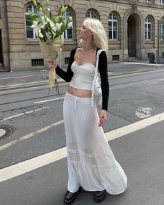 Summer Dresses Vacation, Dresses Vacation, Maxi Outfits, White Maxi Skirts, Maxi Skirt Outfits, Long Skirts For Women, Lace Patchwork, Vacation Dresses, Outfits Aesthetic