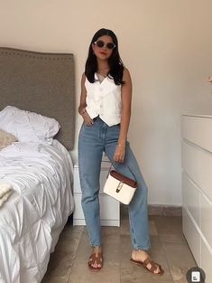 Designer Dresses Elegant, Dress And Sneakers Outfit, Casual Oufits, Outfits Primavera, Fiesta Outfit, Outfit Primavera, Winter Fashion Outfits Casual, All Jeans, Casual Chic Outfit