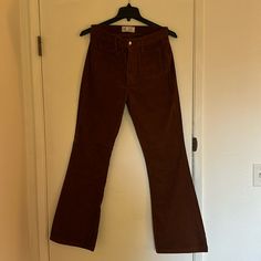 Gap, 70’s Flare High Rise Corduroy Brown Pants. Si3 30/10r. Nwot Gap High Rise Pants For Fall, Gap Cotton Bottoms For Fall, Gap Mid-rise Pants For Fall, Gap Wide Leg Fall Pants, Gap Wide Leg Pants For Fall, 70s Inspired Wide Leg Pants For Fall, Gap High Waist Bottoms For Fall, Gap High-waist Bottoms For Fall, Retro Straight Leg Pants For Fall