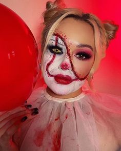 Spooky Halloween Makeup Looks, Crazy Clown Makeup Halloween, Glam Gore Makeup, 30 Days Of Halloween Makeup, Half And Half Makeup, Sfx Horror Makeup, Halloween Makeup 2024, Halloween Makeup Disney, Pink Halloween Makeup