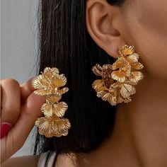 Super Cute And Stylish Ships In 5-10 Business Days Luxury Flower-shaped Earrings For Party, Statement Leaf Earrings, Statement Earrings Cocktail Dress, Gold Floral Earrings, Gold Flower Jewelry, Chandelier Earrings Gold, Assemblage Earrings, Gold Flower Earrings, Flower Earrings Gold