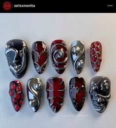 Chrome Goth Nails, Cool Goth Nails, Red And Silver Chrome Nails, Red Black Chrome Nails, Black Red Nail Art, Silver Red Nails, Nail Art Black And Red, Red Black And Silver Nails, Y2k Nails Red