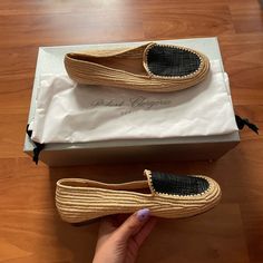 Super Cute Woven Loafers! They Are Super Comfortable But Sadly Don’t Fit Me :/ They Are Nib And Even Come With The Bag! They Are Slip On And Have Leather Lining And Are Made In Morocco!! Size 36 :) I Only Have One Sandal I Just Listed As Multiple Because I Think The 36 Can Fit A Size 5.5 And 6!! Chic Loafers With Woven Sole And Round Toe, Woven Loafers, Metallic Oxfords, Oxford Wedges, Black Patent Leather Loafers, Animal Print Flats, Velvet Flats, Robert Clergerie, Patent Leather Loafers