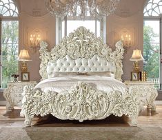 Novella White Gloss Eastern King Bed  / HD-8089 - Ornate Home Idea Bilik Tidur, Bilik Tidur Mewah, Reka Bentuk Bilik Tidur, Luxury Bedroom Sets, Tufted Platform Bed, Hiasan Bilik Tidur, Sleigh Bedroom Set, Eastern King Bed, White Bed