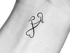 the initial letter f is inscribed in black ink