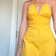 Could Fit An Xs-S, Shown On A Size 26”. Hits A Couple Inches Below My Knee And I’m 5’6” Originally Paid $200 At A Consignment Store! In Great Condition. Halter Midi Dress, Vintage Yellow, Unique Vintage, Colorful Dresses, Midi Dress, Womens Dresses, Yellow, Women Shopping, Color