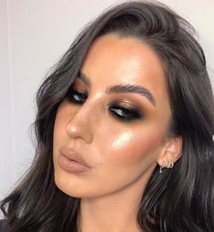 Smokey Black Eye Makeup, Smokey Black Eye, Gemini Palette, Dark Makeup Looks, Kim Kardashian Makeup, Black Eye Makeup, Beauty Zone, Going Out Makeup