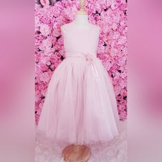 Girls Pink Formal Dress Size:8 Pink Formal Dress, Colorful Dresses Formal, Pink Formal Dresses, Kids' Dresses, Formal Dress, Pink Girl, Formal Dresses, Pink, Dresses