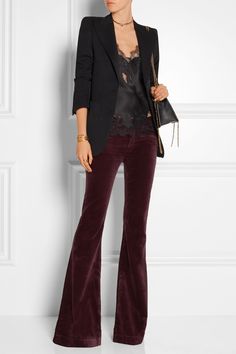 Velvet Flare Pants Outfit, Velvet Pants Outfit, Pants Ideas, Velvet Flare Pants, Look Office, Style Casual Chic, Velvet Flares, Wideleg Pants, Clothing Pants