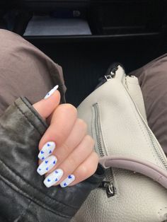 Nail Inspiration Blue And White, Blue White Gel Nails, Blue And White Almond Nails Design, White And Blue Nail Inspo Acrylic, White Dark Blue Nails, Easy Blue And White Nails, Blue Love Heart Nails, Blue Nails Heart Design, White Blue French Nails