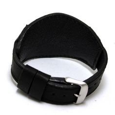 Model F - our new wide padded watchband suitable for big watches. You can wear classic belt separately from pad and with it when you need. Widest place in pad - 49 mm, narrow part is approx 32 mm and it's ~ 110 mm long. If you need we can customize this band, feel free to contact me. Classic watchstrap can be done in this lug sizes - 18 mm - 20 mm - 22 mm Technical info Total length : 24 cm (wrist diameter length up to 21 cm) Springbars: 18/20/22 mm Material: Genuine leather Color: Black/Brown B Black Leather Cuff Watch Bands, Black Cuff Bracelet Watch Band, Black Cuff Bracelet Strap Watch Accessories, Watch Gift For Him, Classic Belt, Small Watch, Man Pad, Big Watches, Watch Gift