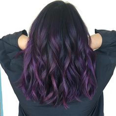 - Pinterest - MaebelBelle - Underlights Hair, Purple Ombre Hair, Dark Purple Hair, Brown Ombre Hair, Violet Hair, Linda Hallberg, Purple Highlights, Hair Color Purple, Ombre Hair Color