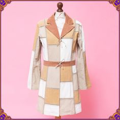 Amazing vintage 70s colorful patchwork vegan coat. Size M ⫸ Super rare and beautiful ❀ ⫸ Condition: Excellent vintage condition, absolutely flawless      Please see the pictures ❀ It's really amazing! . Please see the pictures. ♡ Don't hesitate to contact me       if you would like to see more  pictures or have any       questions. ⫸ Amazing patchwork design ⫸ 🌸100% VEGAN 🌸 ⫸ unlined ⫸ Fabric: shell- cotton  ⫸ Ultra soft and cozy ⫸ Specialist Dry Clean ONLY ⫸ We're open to reasonable offers ♡ Retro Patchwork Outerwear For Spring, Retro Beige Patchwork Outerwear, Beige Retro Patchwork Outerwear, Vintage Floral Patchwork Outerwear For Fall, Retro Brown Patchwork Outerwear, Fitted Beige Patchwork Outerwear, Hippie Spring Outerwear With Patchwork, 70s Corduroy, 70s Patchwork