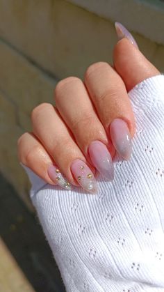 Nails Nails With Pearls, Nail Stones, Pearl Nail, Pearl Nails, Swarovski Stones, Stone, Beauty