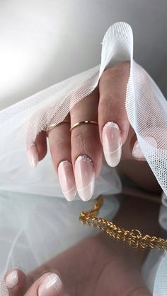 How To Take Nail Pictures For Instagram, Nail Photoshoot Ideas Instagram, Nail Posing Ideas, Nails Pictures Ideas Instagram, Nail Pictures Instagram, Manicure Photography, Nails Poses