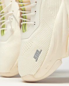 VAULT1 NATURAL - Women's Shoes - Steve Madden Canada Platform Sneaker, Chunky Sneakers