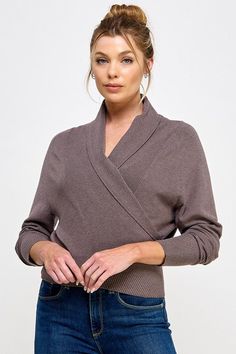 Super soft and versatile sweater wrap 50% Viscose, 28% Polyester, 22% Nylon