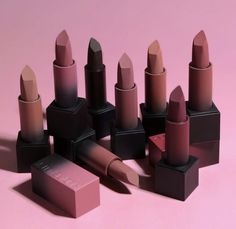 beautiful lipsticks Huda Beauty Lipstick, Koleksi Makeup, Mac Lipstick Shades, Makeup Collection Goals, Lipstick Kit, Makeup Package, Batons Matte