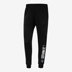 These Gotham FC joggers combine the versatile warmth of French terry fabric with a classic fit for comfort that lasts all the way through extra time. Jogging Outfit, Jogger Pants Outfit, Joggers Black, Joggers Outfit, Nike Soccer, Pants Outfits, Terry Fabric, Womens Soccer, French Terry Fabric