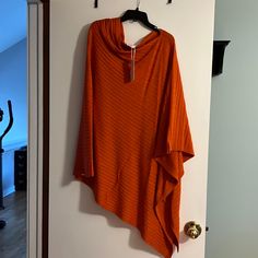 Nwt Marley Lilly Orange Light Sweater Poncho. Perfect For Fall Game Day. Size Isn’t Show On Tag, But It Says “Plus”. I’m Assuming It Would Fit Anyone From A Medium To A 2xl. Very Forgiving. Casual One Size Cape Top, Casual One-size Cape Top, Casual Cape-style Top, Dress Topper, White Poncho, Black Poncho, Shawl Sweater, Sweater Poncho, Poncho Cardigan