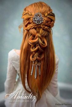 Steamy dreads Elven Bride, Steampunk Hairstyles, Angora Goat, Steampunk Couture, Fantasy Hair, Hair Reference, Hair Art, Hair Dos, Hair Designs