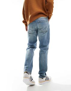 Jeans van Pull&Bear Denim is elke dag goed Rechte pasvorm Normale taille Riemlussen Met vijf zakken Jeans For Fall, Bear Jeans, Pull And Bear Jeans, Save Outfits, Leopard Print Baby, Denim Day, Vintage Fits, Dress Bra, Pull & Bear