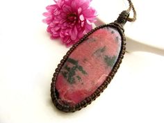 Gift for her, Rhodonite Necklace / Rhodonite Jewelry / jewelry for her / Healing stones and crystals / Stone Jewelry / Christmas gift / pink Rhodonite Jewelry, Pink Christmas Gifts, Necklace Macrame, Crystal Stone Jewelry, Pink Rhodonite, Special Gifts For Her, The Nervous System, Unique Birthday Gifts, Macrame Necklace