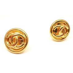 About This Piece: These earrings are in great condition, like new! Chanel provides classic styling to accentuate your lifestyle!  Metal: Gold Tone  Size: 31mm  Weight: 9.3 g  Hallmarks: Chanel Made in France  Please refer to the dimensions in the description above for accurate measurements. Please reach out to the seller with any questions on dimensions or fit prior to purchase. Designer Clip-on Round Earrings, Designer Round Clip-on Earrings, Designer Round Earrings For Formal Occasions, Large Earrings, Cc Logo, Made In France, Gold Tones, Chanel, Like New