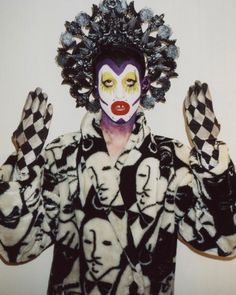 pepostudio clowns Fear Of Clowns, Blitz Kids, Evil Clown, Drag King, Evil Clowns, Queer Fashion, Kids Couture, Queer Art, Kids Makeup