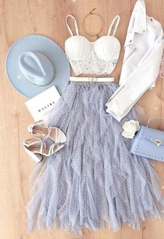 Cute Dress Outfits, Trendy Dress Outfits, Looks Chic, Really Cute Outfits, Girls Fashion Clothes, Teenage Fashion Outfits, Girly Outfits, Mode Inspiration, Teen Fashion Outfits