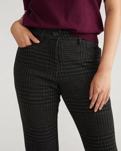 Cigarette Ponte Pants - Storm Houndstooth | Universal Standard Puffer Vest Fashion, Athleisure Pants, Universal Standard, Weekend Dresses, Denim Sweater, Ponte Pants, Vest Fashion, Petite Jeans, Blazer Fashion